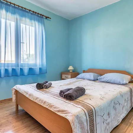 6 Bedroom Amazing In Bratulici Hreljici