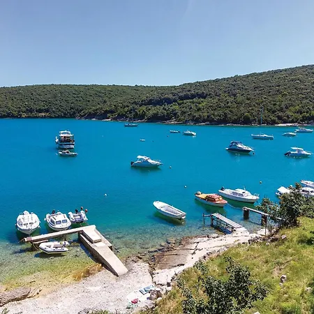 Stunning In Bratulici Nyaraló Hreljići